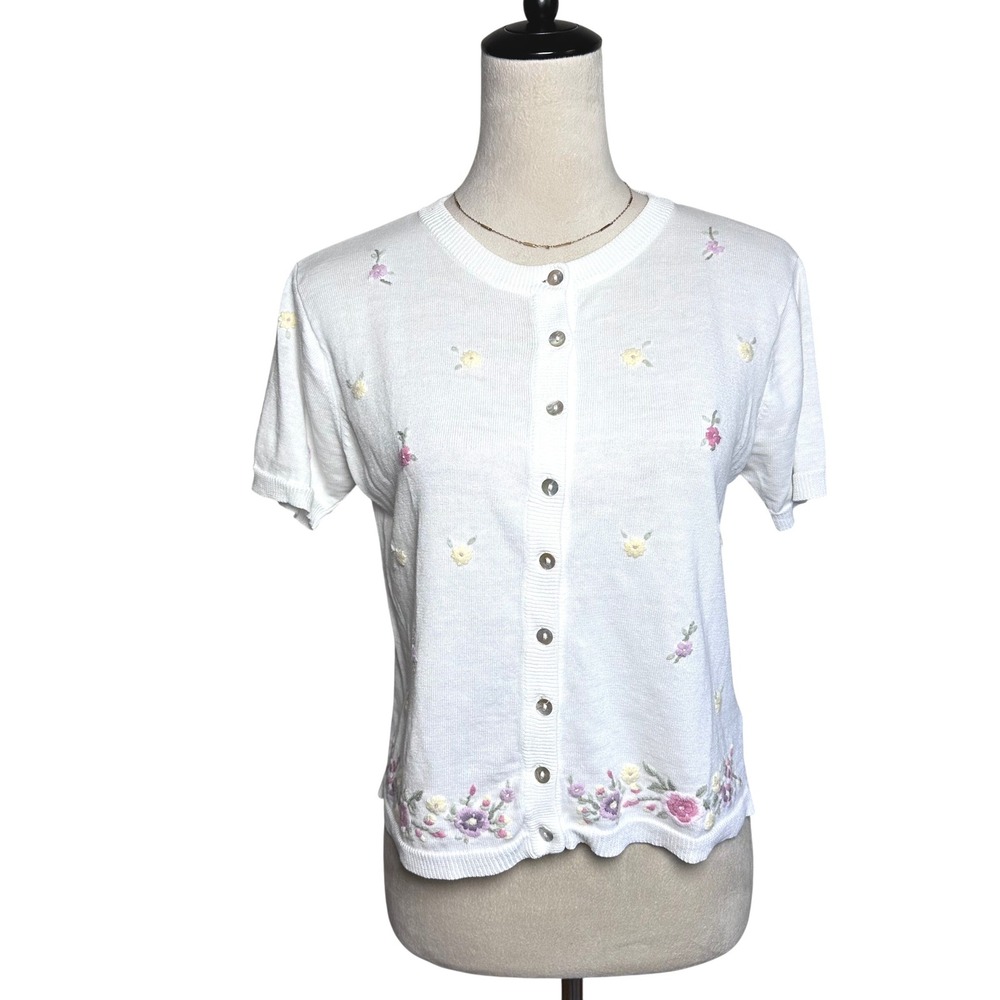 Vintage White Floral Embroidered Short Sleeve Cardigan Sweater Cottagecore Small